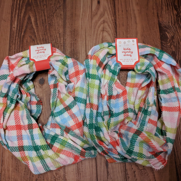 2 pcs Kid Infinity Scarf - White/Orange - Picture 3 of 4